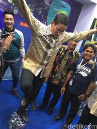 Jurus Bangau Sandiaga Usai Jadi Pembicara Pencegahan Sampah Laut di JCC