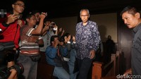 Lantaran tidak menemui dr Michael, Bimanesh meminta agar Novanto langsung dibawa ke lantai 3 ke ruang VIP. Bimanesh mengaku tidak pernah bertemu dengan Michael di ruang IGD. (Foto: Ari Saputra).
