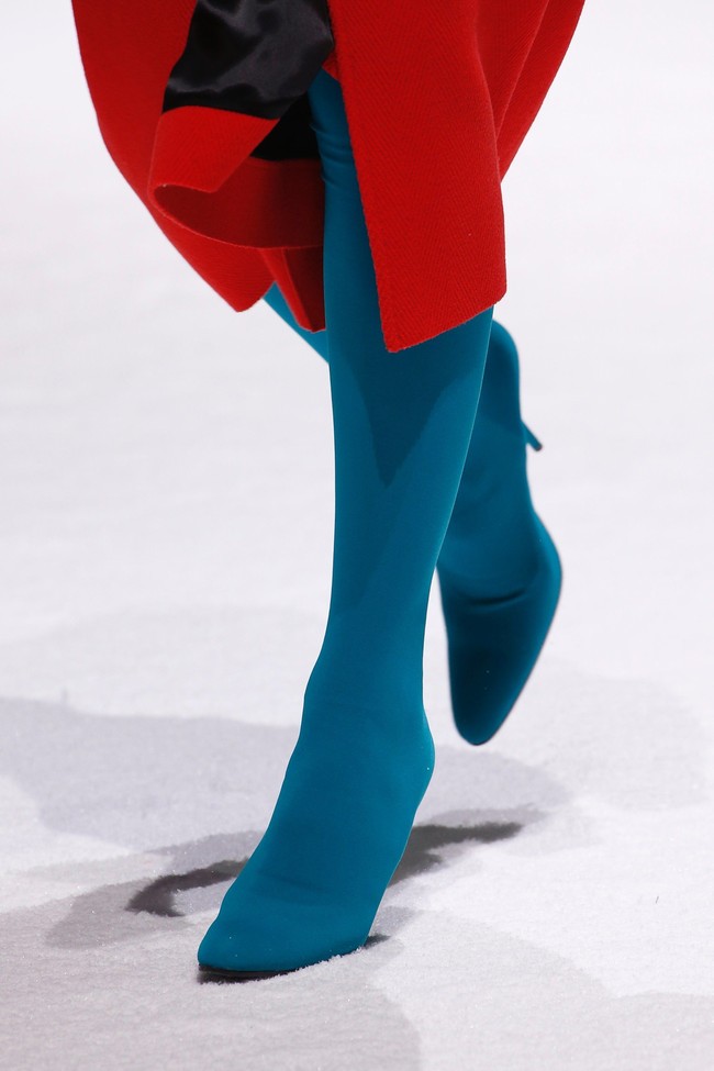 Koleksi Balenciaga Fall-Winter 2018/2019. (Foto: Dok. Vogue)