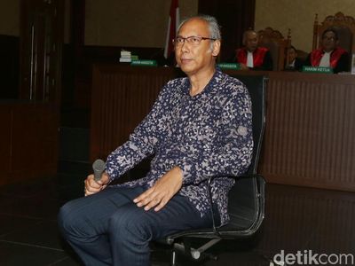 Kepala IGD RS Medika Vs dr Bimanesh Soal Rekayasa Sakit Novanto