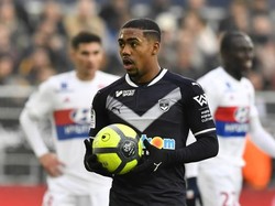 Malcom merupakan pemain sayap milik Bordeaux. Pemain 21 tahun itu ditaksir seharga 64,6 juta euro. (Foto: Nicolas Tucat/AFP)