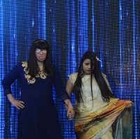 Para wanita korban siraman air keras ikut ambil bagian dalam perayaan International Women’s Day atau Hari Perempuan Internasional. Sebanyak 11 wanita yang wajahnya rusak karena disiram air keras ikut ambil bagian dalam fashion show yang digelar di Mumbai, Rabu (8/3/2018). Foto: Dok. AFP, Reuters