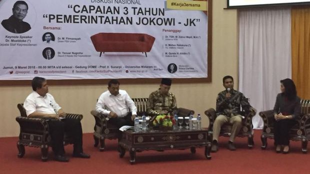 Suasana diskusi di Universitas Mataram.