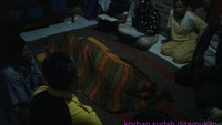 Bocah warga Kampung Blokang RT 01 RW 07, Desa Sukamanah, Kecamatan Sukatani, Kabupaten Bekasi, ini ditemukan pukul 20.15 WIB dalam kondisi tewas.