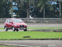 Menjajal Datsun Cross, Seperti Apa Plus dan Minusnya?