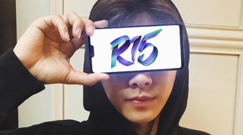 Sementara R15 Dream Mirror memakai prosesor octa-core berkecepatan 2,2 GHz. Kemungkinan ini adalah Snapdragon 700. Foto: Oppo