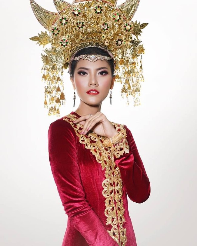 Puteri Indonesia Sumatera Barat 2018 Resti Asda. Foto: Dok. Facebook Puteri Indonesia