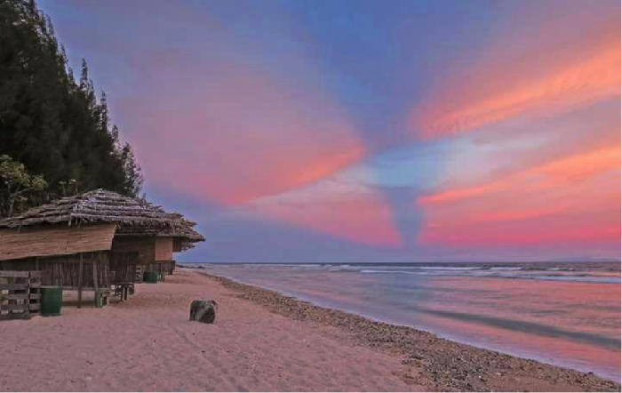 3 Kegiatan Wajib yang Harus Dilakukan Saat Liburan ke Pantai