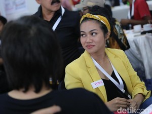 Rayakan Hari Musik Nasional di Ambon, Ini Kebahagiaan Yura Yunita