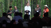 Dipuji Petani Tuban, Jokowi: Ini Kayak Kampanye, Nanti Disemprit