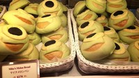 Dipenuhi dengan berbagai mainan menarik, Disneyland juga dikenal dengan makanan-makanan bentuk menggemaskan dari seluruh karakter Disney. Foto: Istimewa