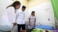 Pantauan di lokasi, Anies tiba di Puskesmas Kecamatan Setiabudi, Jalan Halimun Raya, Guntur, Jakarta Selatan, Jumat (9/3/2018), sekitar pukul 13.00 WIB. Kepala Puskesmas Nisma Hiddin mendampingi Anies masuk ke beberapa ruangan, salah satunya ke ruangan bersalin.