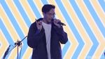 Penampilan Adrian Khalif di dHOT Music Day 2018 yang Bikin Jatuh Hati