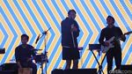 Penampilan Adrian Khalif di dHOT Music Day 2018 yang Bikin Jatuh Hati