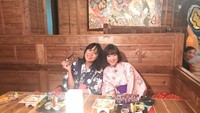 Makan malamnya pakai yukata. Cantik kan? tulis Haruka dalam captionnya. Foto: Instagram @haruuuu_chan