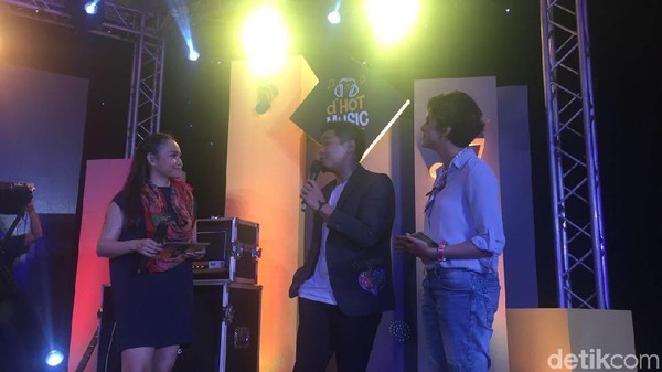 Bams Sukses Bikin Terenyuh Lewat Kenangan Terindah di dHOT Music Day 2018 Bams Sukses Bikin Terenyuh Lewat Kenangan Terindah di dHOT Music Day 2018
