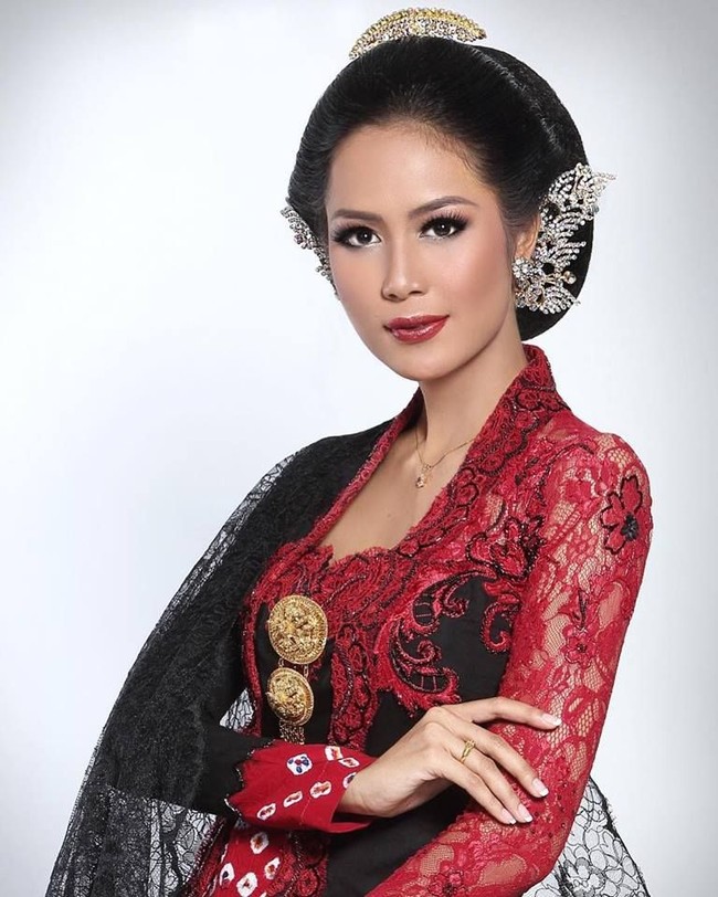 Finalis keenam yang menjadi top 6 Puteri Indonesia 2018 adalah Kidung Paramadita, finalis 24 tahun dari Jawa Tengah. Foto: Dok. Facebook Puteri Indonesia