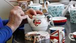 Suvenir Bertema Pernikahan Pangeran Harry-Meghan Mulai Dibuat
