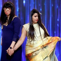 Fashion show dengan melibatkan para wanita korban siraman air keras ini dilakukan sebagai bentuk dukungan dan kampanye agar tak ada lagi wanita bernasib serupa. Fashion show tersebut diharapkan bisa membangun kesadaran soal dampak buruk dari kekerasan terhadap wanita di India. Foto: Dok. AFP, Reuters