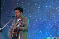 Wah, Rendy Pandugo Ternyata Alergi Makanan Pedas!