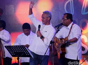 Mana Versi Lagu Sayang yang Lebih Disukai Ganjar Pranowo?