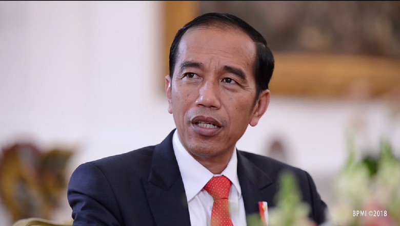 Jalan Sunyi Jokowi Rebut Kembali Uang Negara dari Supersemar Jalan Sunyi Jokowi Rebut Kembali Uang Negara dari Supersemar
