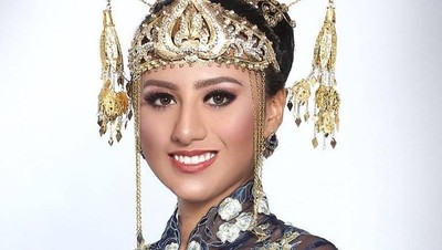 Awas Terpikat! Cantiknya Finalis Puteri Indonesia 2018 Berbusana Tradisional