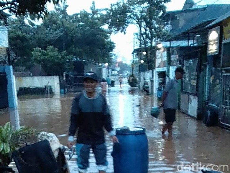 17 Titik di Bandung Rawan Banjir 17 Titik di Bandung Rawan Banjir
