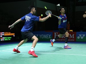 Fajar/Rian Maju ke Semifinal, Jonatan Kandas