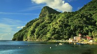 Soufriere Village dan destinasi pesisir lainnya di Dominika cocok banget dikunjungi pecinta wisata bahari (Thinkstock)