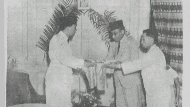 Cerita Makan Malam Sukarno Ajak Rakyat Aceh Patungan Beli Pesawat