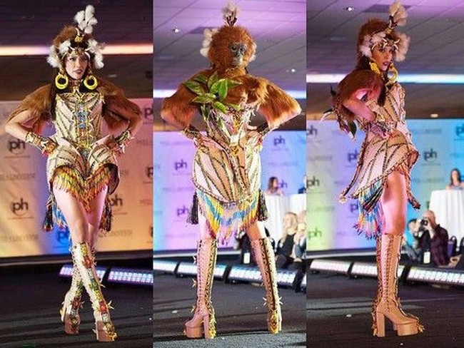 Bunga Jelitha juga berkompetisi untuk busana nasional. Penjurian untuk busana nasional ini sudah dilakukannya pada Sabtu (18/11/2017). Bunga tampil dengan kostum Warrior of Orang Utan karya desainer Rinaldy A. Yunardi. Foto: Dok. Instagram