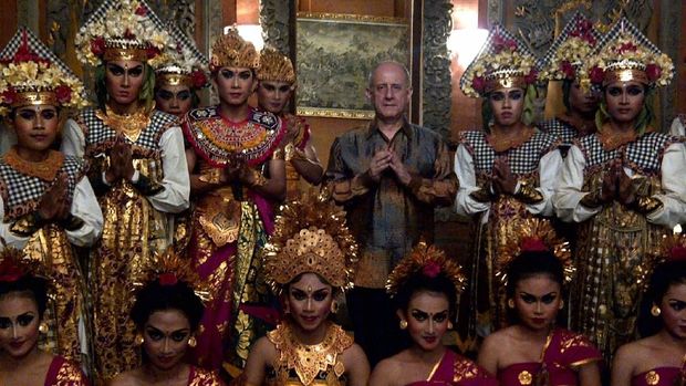 Belajar Cinta Indonesia Ala Diplomat Pujangga Yunani, Georgios Veis