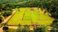 Namun masa jaya Sriwijaya mulai meredup dimulai pada awal abad ke-11 Masehi. Penyebabnya karena adanya serangan dari Kerajaan Cola di India Selatan yang ingin mengambil alih kendali perdagangan di Selat Malaka. Ady Candra/dTraveler