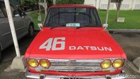 Meski secara fisik dan fitur berbeda, ada kesamaan dari Datsun 510 dengan mobil barunya, Datsun CROSS. Foto: Ruly Kurniawan