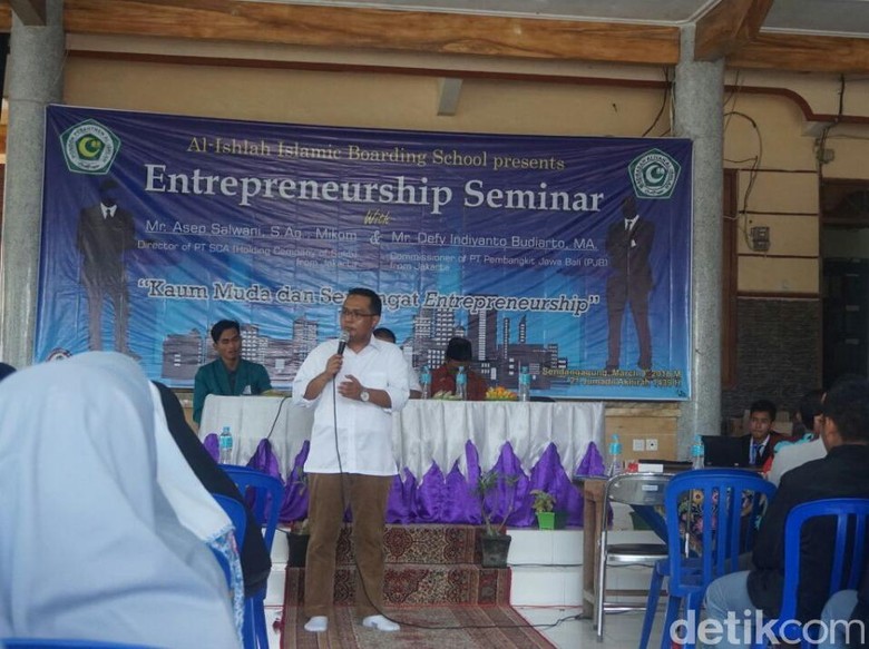 Contoh Banner Seminar Kewirausahaan Banner aja