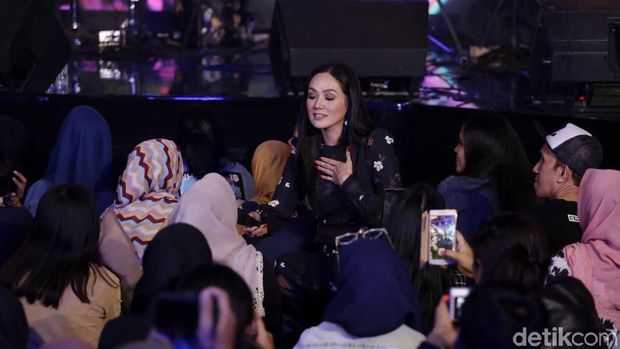 Mulan Jameela Panaskan Malam Puncak d'HOT Music Day 2018 