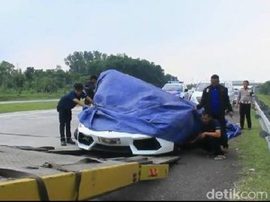 Kecelakaan di Tol Cipali, Ada 40 Lamborghini yang Ikut Konvoi