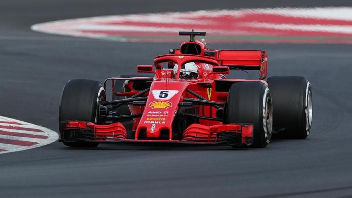 Sebastian Vettel menjadi pebalap tercepat di hari ketiga tes F1 Barcelona (Albert Gea/Reuters) Sebastian Vettel menjadi pebalap tercepat di hari ketiga tes F1 Barcelona (Albert Gea/Reuters)