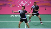 Untuk prestasi di Asian Games, Jung jae Sung mengoleksi dua perak pada 2010 dan 2006 pada sektor beregu putra serta perunggu pada tahun yang sama untuk sektor ganda putra.  (Michael Regan/Getty Images)
