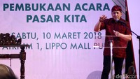 Triawan Munaf menyampaikan pidatonya.