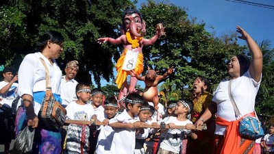 Foto: Pawai Ogoh-ogoh Anak TK yang Bikin Heboh