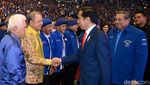 Sambutan Meriah Kader Demokrat untuk Jokowi