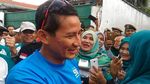 Potret Sandiaga Jalan Santai Mengenal Alam Condet