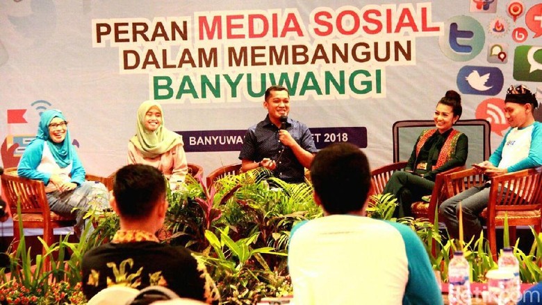 Banyuwangi Gandeng Penggiat Medsos Jadi PR Wisata dan Budaya Banyuwangi Gandeng Penggiat Medsos Jadi PR Wisata dan Budaya
