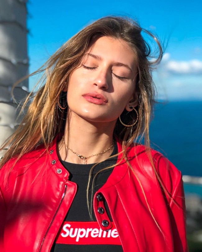 Tentu saja aku terinspirasi oleh Gisele Bundchen. Dia adalah inspirasi terbesarku yang membuatku percaya diri, ungkap Paula kepada Yahoo Style.  Foto: dok. Instagram