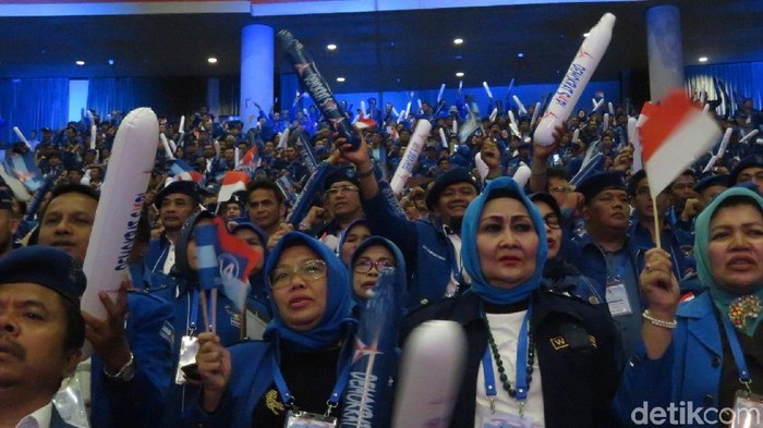 Kader Partai Demokrat Birukan Lokasi Rapimnas