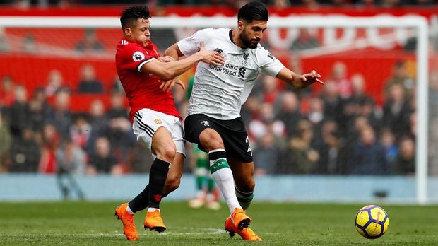 Selain sebagai gelandang, Emre Can juga bisa bermain sebagai bek.