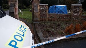 Makam Istri dan Putra Eks Agen Rusia yang Diracun Ikut Diselidiki