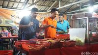 Ketagihan Racikan Sambal Super Pedas Buatan Bu Mut